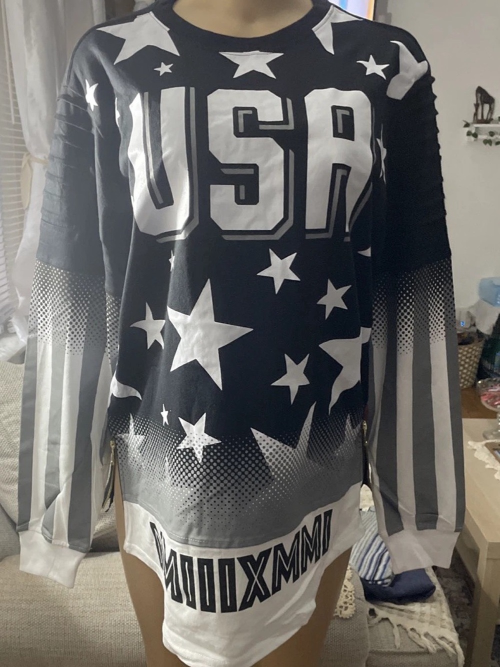 Mens Size XL Contender" USA" Long Sleeve Shirt Monochrome Black White NWT